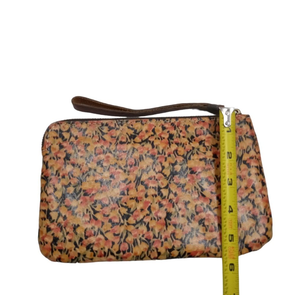 Patricia Nash Leather Floral Zip Make-up Wristlet Bag - Picture 5 of 7